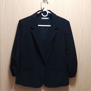 Black Eliza J Blazer size Medium offers WELCOME!!